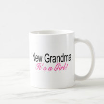 Dess ny mormor en flicka kaffe muggar