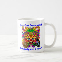 Det Mardi Gras partyet som clownen beskådar, antyd Kaffe Mugg