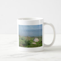 Det panorama- Galilee havet beskådar Kaffe Muggar