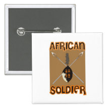 Det traditionella afrikanska soldatspjut och skydd knappar med nål