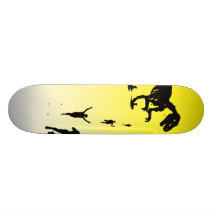 Dinosaur Chasey - märkre! Du är DET! Skateboard