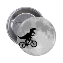 Dinosaur på en cykel i himmel med måneroligt pins