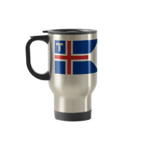 Egenar och ensignen av Island, bland sjunker Kaffe Koppar