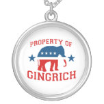 EGENDOM AV GINGRICH SKRÄDDARSYDDA HALSBAND