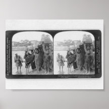 Egyptiska kvinnor som bär skurkrollvattenburkar fr print