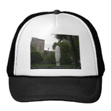EKA vid Jaume Plensa, Madison kvadrerar parkerar Baseball Hat