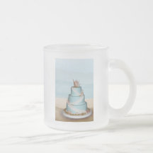 Elegant havssnäckabröllopstårta kaffe muggar