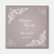 Elegant purpurfärgad snöflingorspara datum magnete