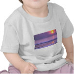 En flock av fåglar i vatten tshirts