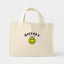 EN MM: Historia Tote Bags