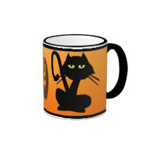 Enkel svart katt på den Halloween muggen