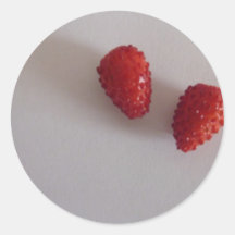 Erdbeeren als Herz Runder Aufkleber