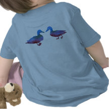 Färga tvättat kyssa änder tee shirts