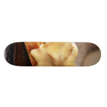 Fega Marsala på vitlökrostat bröd med ost Skate Boards