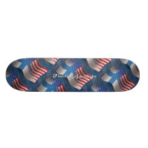 Finska-Amerikan som vinkar flagga Skateboard