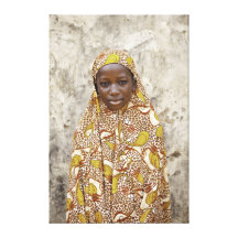 Flicka med den härliga sareen, Ghana, västra afrik Kanvasdukar Med Gallerikvalitet
