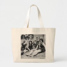 Flickor på stranden, tidiga 1900s tote bag