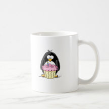 Födelsedagpingvin med muffin kaffe koppar
