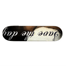 För evigtskridskon stiger ombord skateboard deck