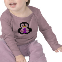 För födelsedagflicka för pingvin första skjorta t shirts