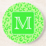 För Leopardtryck för limefrukt grön Monogram. för  Glasunderlägg