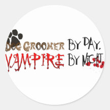 Förfölja groomeren vid dagen, vampyr vid natt klistermärken