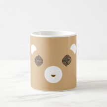 Förvirrad brun björn kaffe koppar