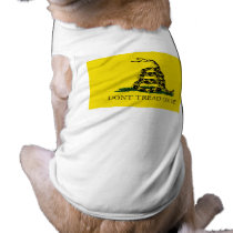 Gadsden Flag beträder inte på mig Tröja För Hundar