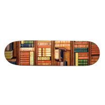 Gammal bokbibliotekbokhylla skate boards