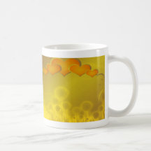 Glödande kärlekträdgårduppsättning kaffe kopp