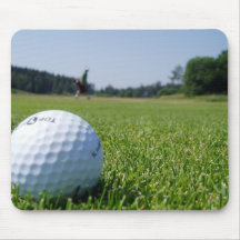 Golffarledmusen vadderar musmattor
