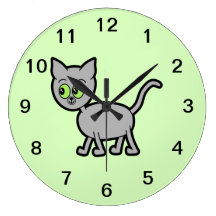 Grå katt med gröna ögon väggklockor