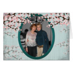Grattis på födelsedagenkort - körsbärsröd blommarv