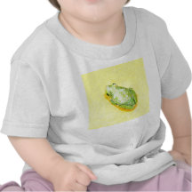 Grön groda på gul bakgrundsakvarell t-shirts