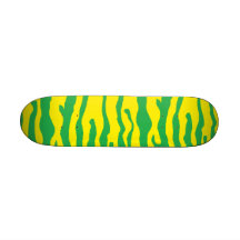 grön och gul skateboard