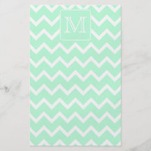 Grön sicksack för Mint med den beställnings- monog Custom Flyer