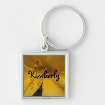 Gul liljakeychain med namn nyckelring