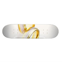 Guldbröllop ringer på vitbakgrund skate decks