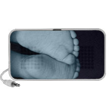 Gullig babyfotbaby med hjärtfel iPod högtalare