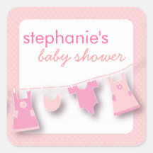 Gullig barnkläder på fodra för flickababy shower klistermärke