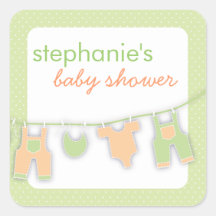 Gullig barnkläder på fodraneutraltbaby shower klistermärken