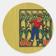 Gullig fågelskrämma i ett majfält Halloween Klistermärken