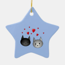 Gulliga svart och gråa katter, med Hearts. Julgranskulor