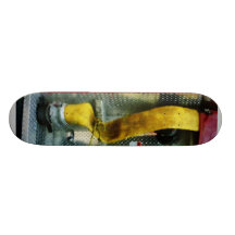 Gult avfyrar vattnar med slang anpassningsbara skateboard