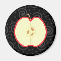 Halva röda Apple. Virvla runt mönsterbakgrund Magneter
