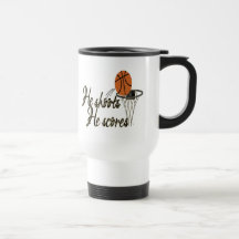 Han skjuter… honom görar poäng kaffe mugg