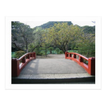 Härligt överbrygga i Japan. Vykort