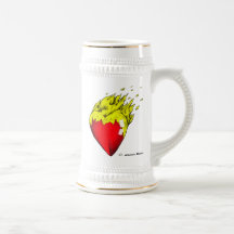 Hjärta klädde med filt kaffe kopp