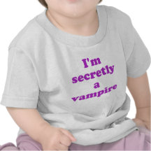 Im i hemlighet en vampyr t-shirts