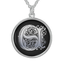 Initial Monogram "silversnöre för E på svart" hals